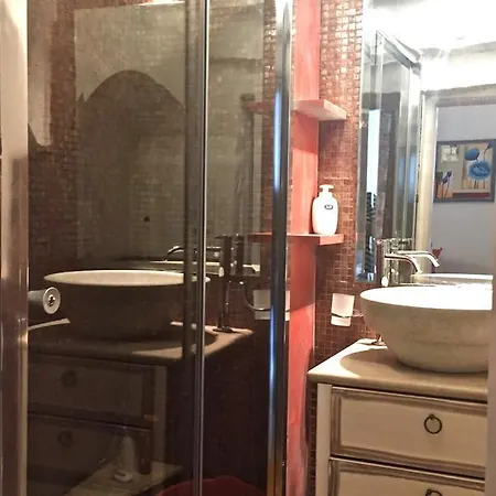 Apartment Centro, Ampio Appartamento, Alberto Mario Ostuni