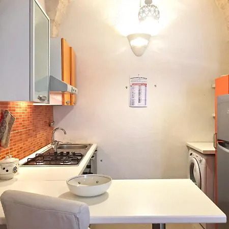 Apartment Centro, Ampio Appartamento, Alberto Mario Ostuni